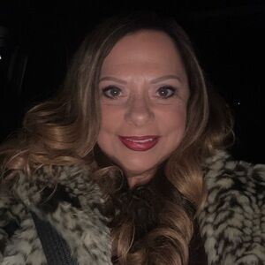 Meet your Posher, Christy